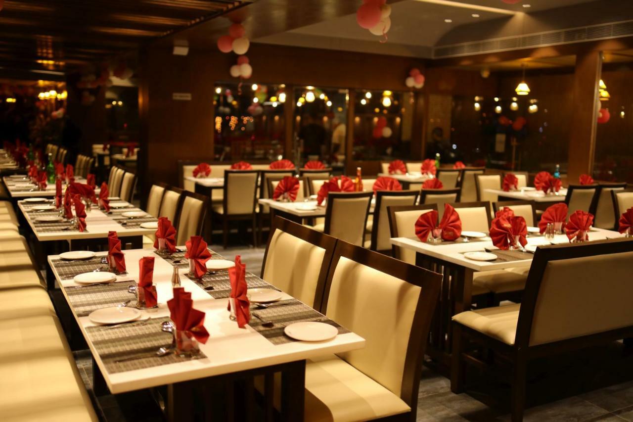 Hotel Avaante Ahmedabad Formerly Known As The Orchid Hotel Exterior foto